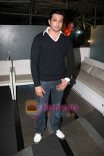 Yash Pandit at TV birthday bash of actor Parul Chaudhry in Amboli on 11th Feb 2011 (38).JPG